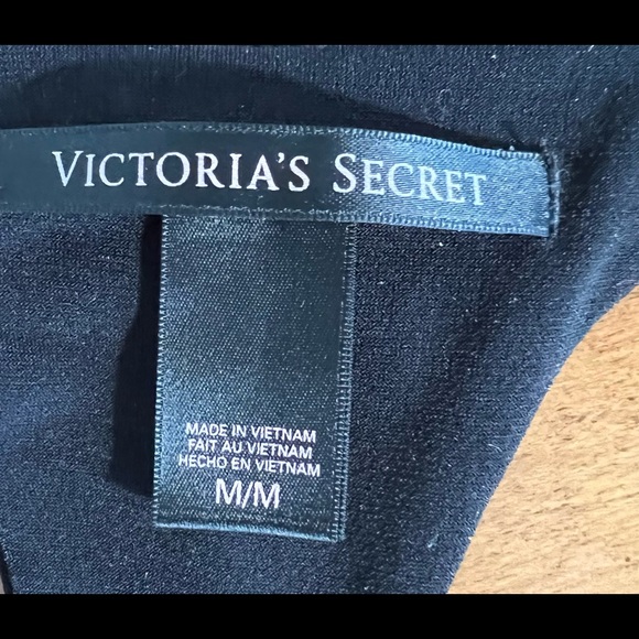 Victoria’s Secret Black Halter Dress with Gorgeous Beaded Neck Detail. SizeM - Picture 9 of 10